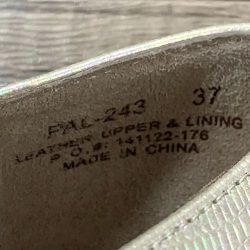 Alegria~Women’s~Palomoa Abalone Mary Jane PAL-243~Size 37/US 7/7.5‎